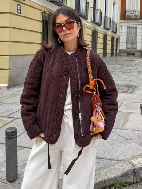 Women's Loose Casual Quilted Jacket Wave Pattern Puffer Coat With Round Neck Long Sleeve Zipper Button Closure Solid Color Warm Outerwear