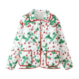 Women's Vintage Quilted Cotton Jacket Strawberry Print Warm Outerwear Long Sleeve Button Down Coat With Pockets For Autumn Winter