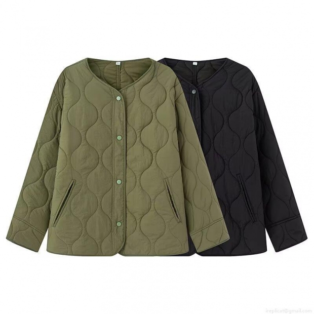 Women's Lightweight Quilted Padded Jacket Round Neck Long Sleeve Side Slit Loose Fit Solid Color Cotton Coat Casual Winter Warm Outerwear