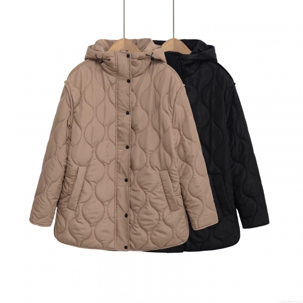 Women's Mid-Length Hooded Quilted Padded Jacket Loose Fit Polyester Winter Coat Solid Color Warm Windproof Outerwear with Pockets for Casual Daily Wear