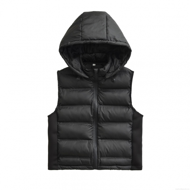 Women's Hooded Puffer Vest Polyester Quilted Sleeveless Waistcoat With Zipper Pockets Solid Color Streetwear European Style Warm Outerwear For Lady